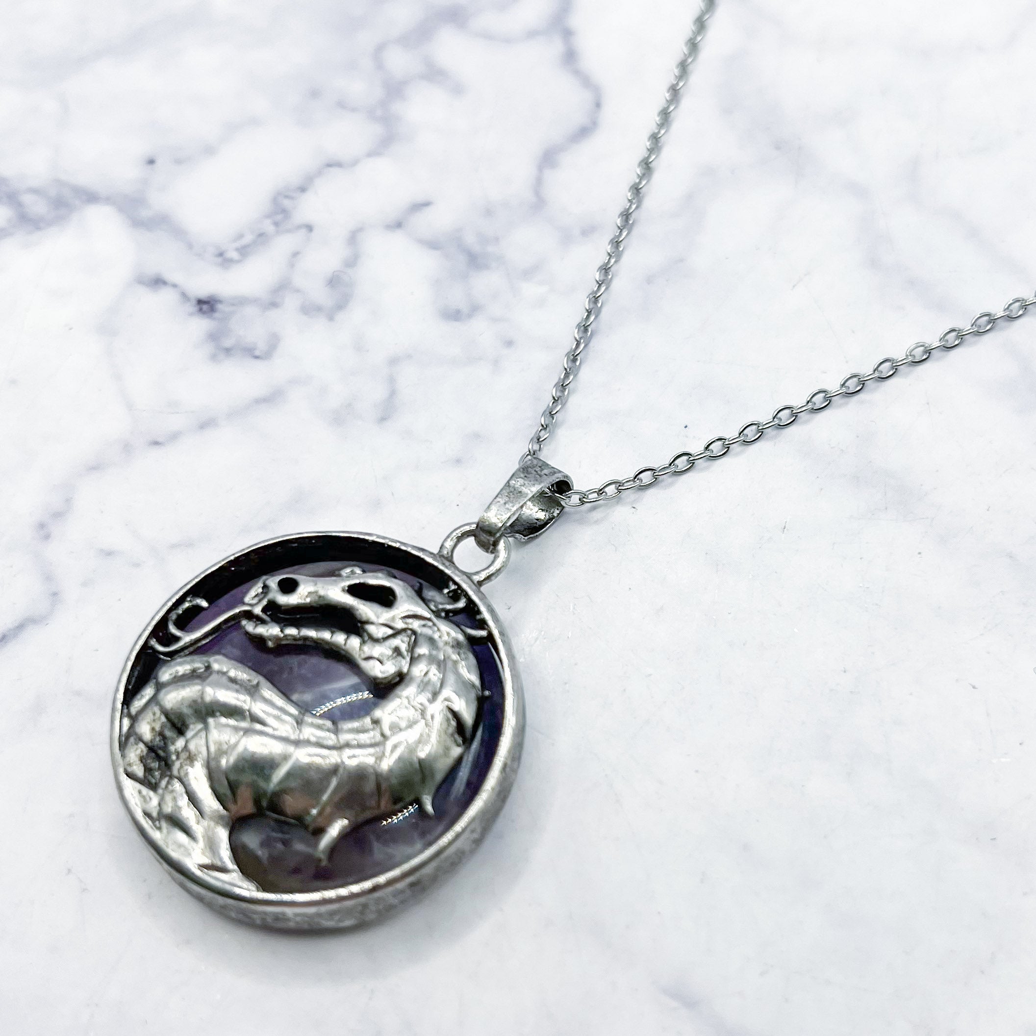 32mm Amethyst Dragon Round Pendant P10