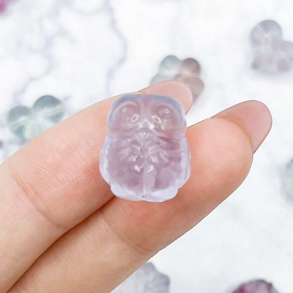 10x13mm Light Purple Fluorite Owl Focal Bead P7