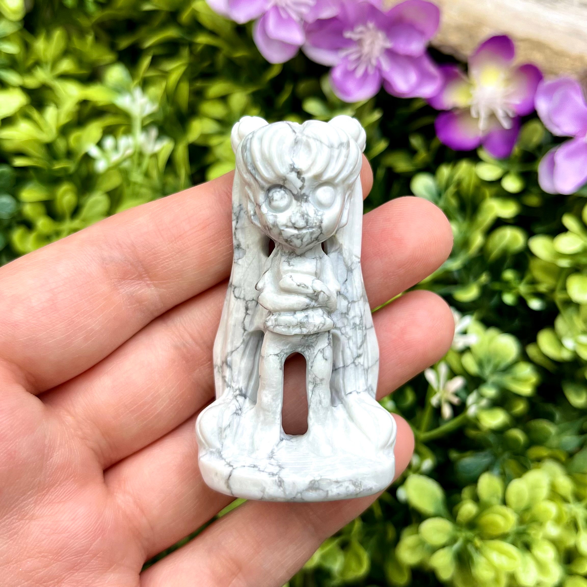 2.25 Inch Howlite Sailor Moon R50