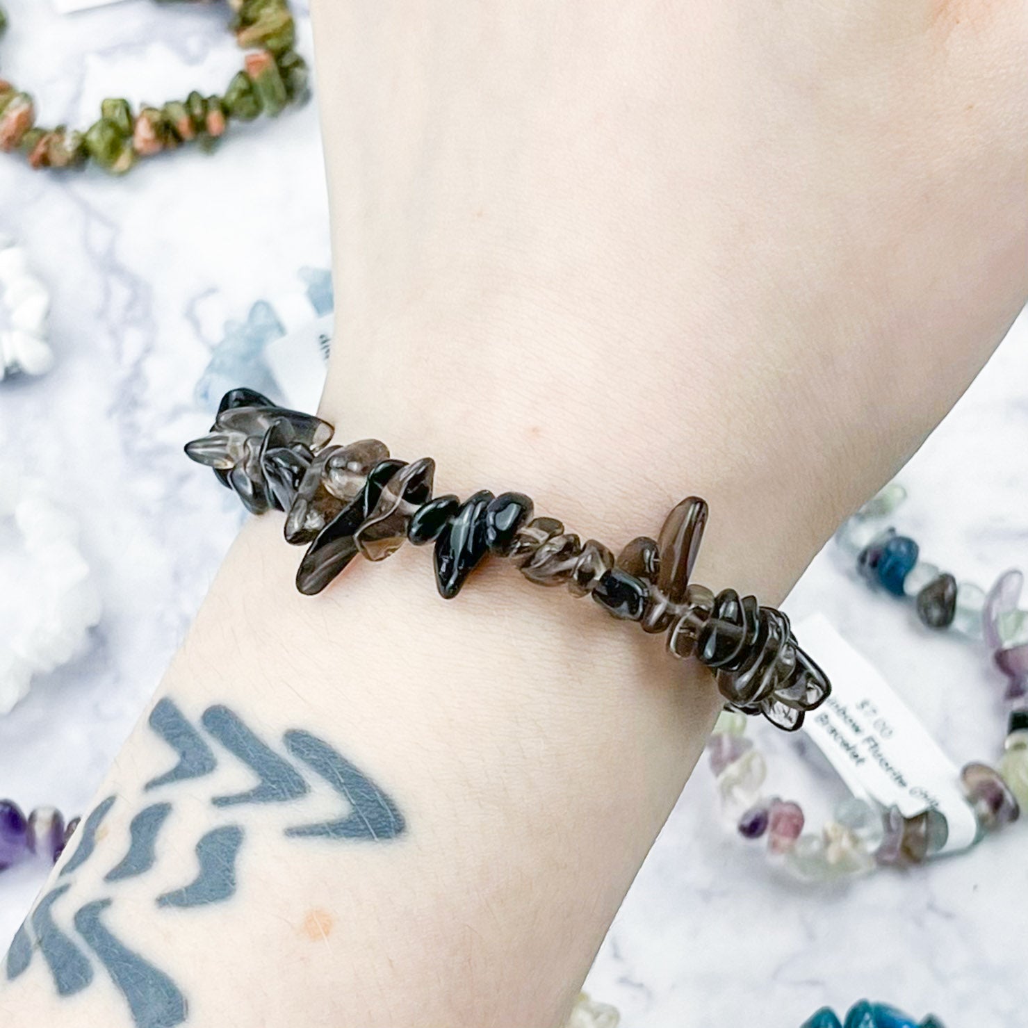 7-Inch Smoky Quartz Chip Bracelet W7