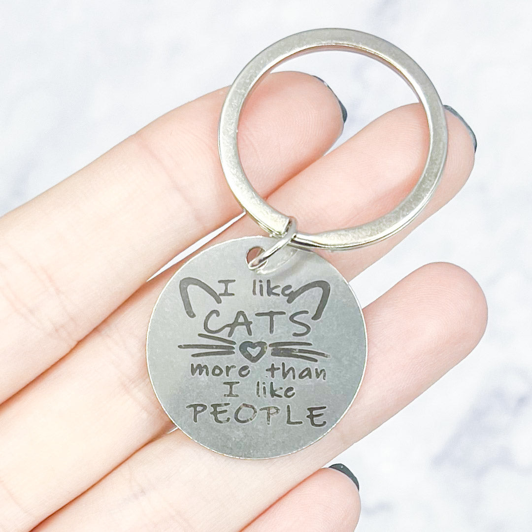 30mm Silver Engraved "I Like Cats" Keychain T7