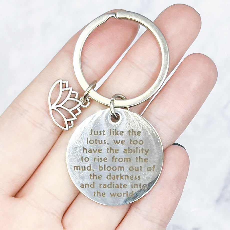 30mm Silver Engraved Lotus Uplifting Keychain R7