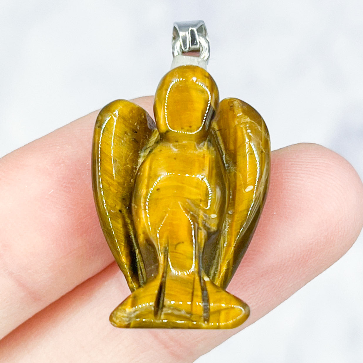 31mm Tiger's Eye Angel Pendant R10
