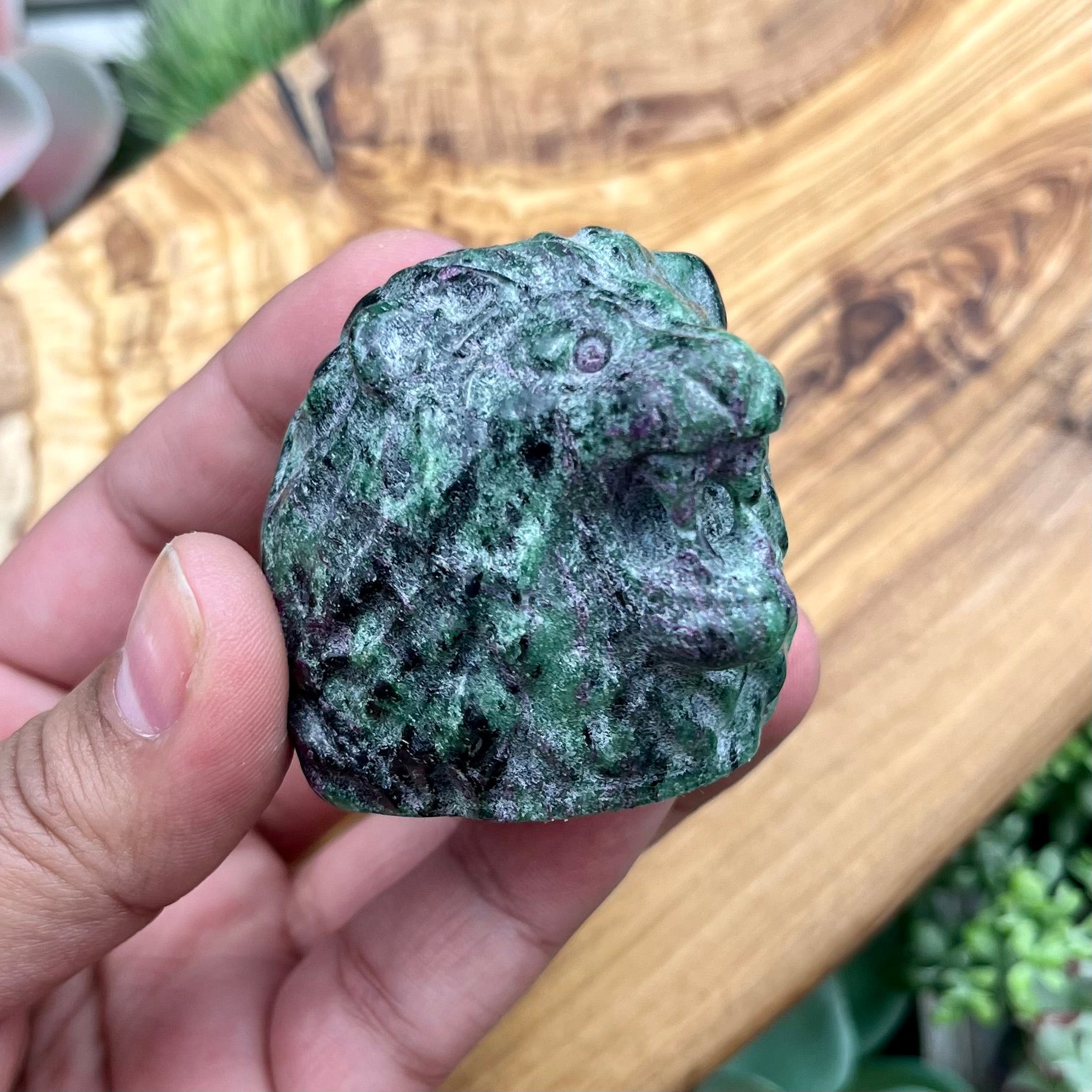 1.75 Inch Ruby in Zoisite Lion Head B48