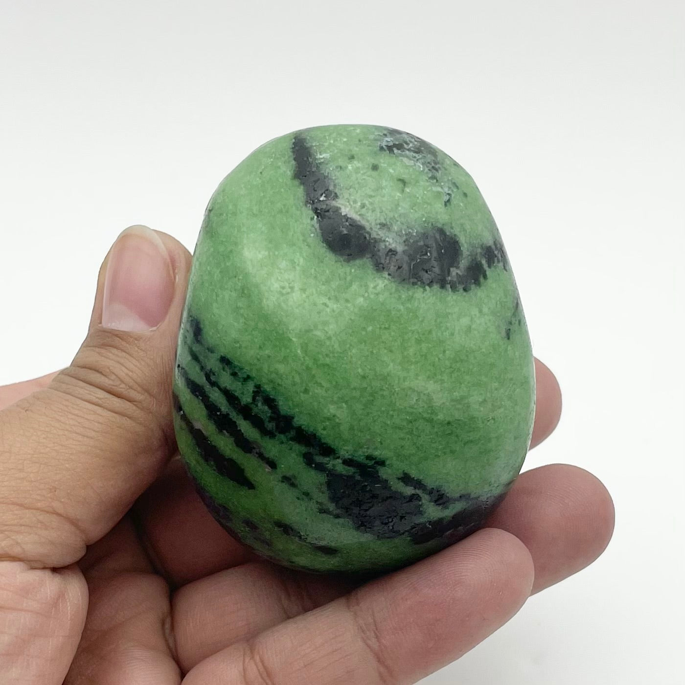 2.5 Inch Ruby in Zoisite Skull D110
