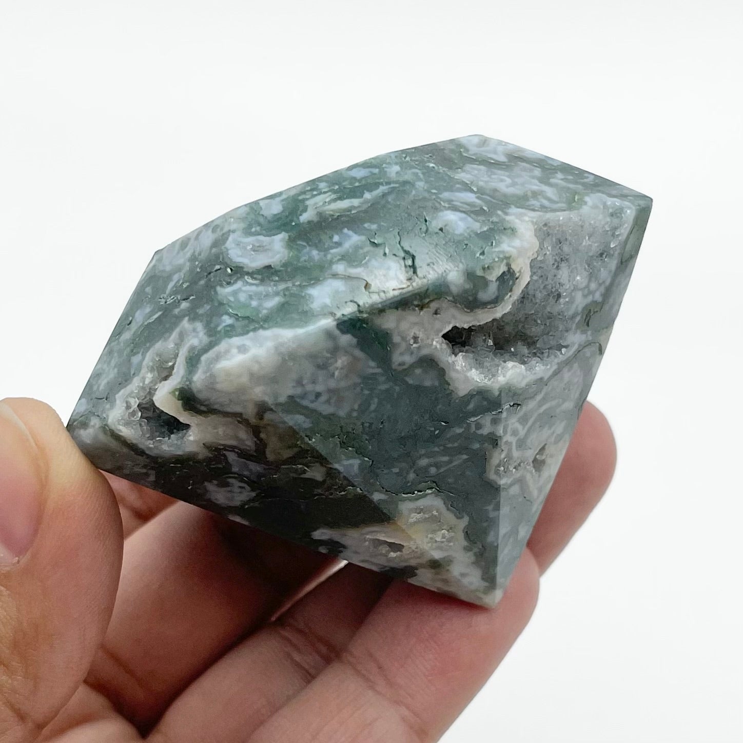 1.75 Inch Moss Agate Diamond U107