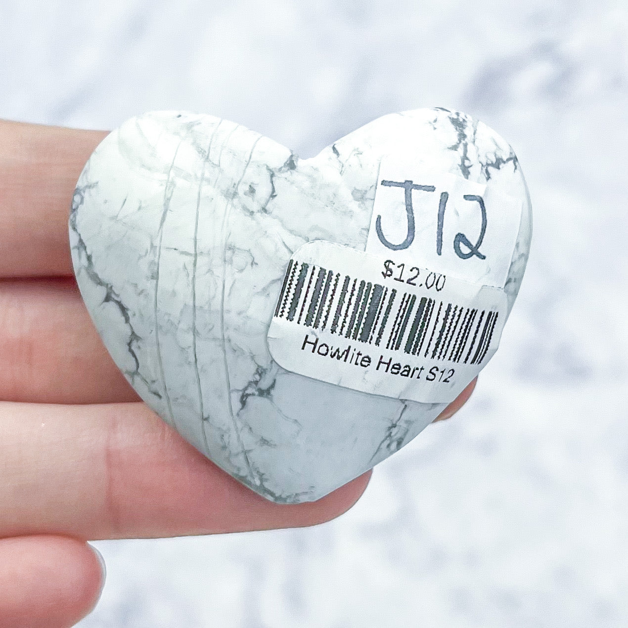 1.75 Inch Howlite Heart J12