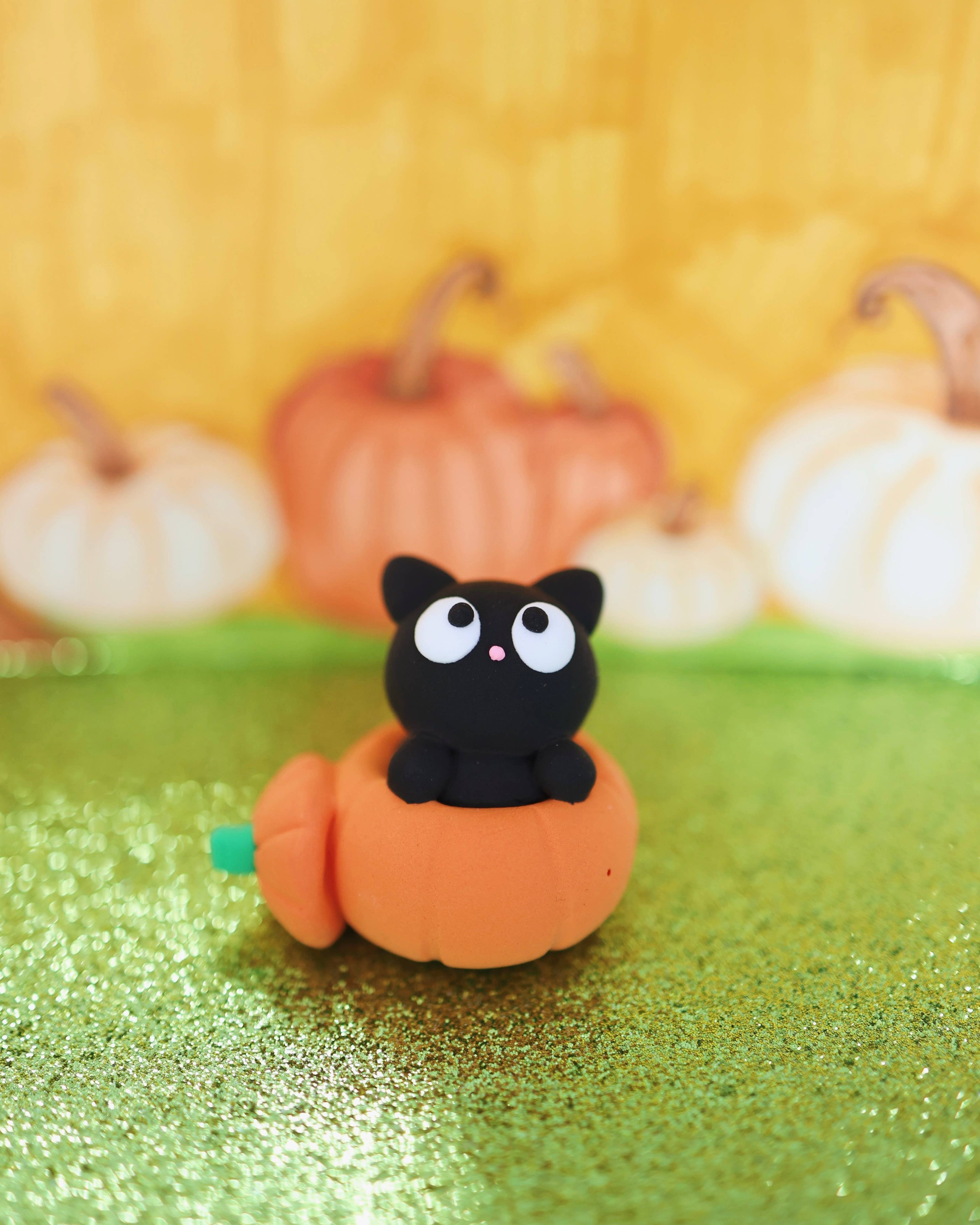 Cinder the Cat Air Dry Clay Kit