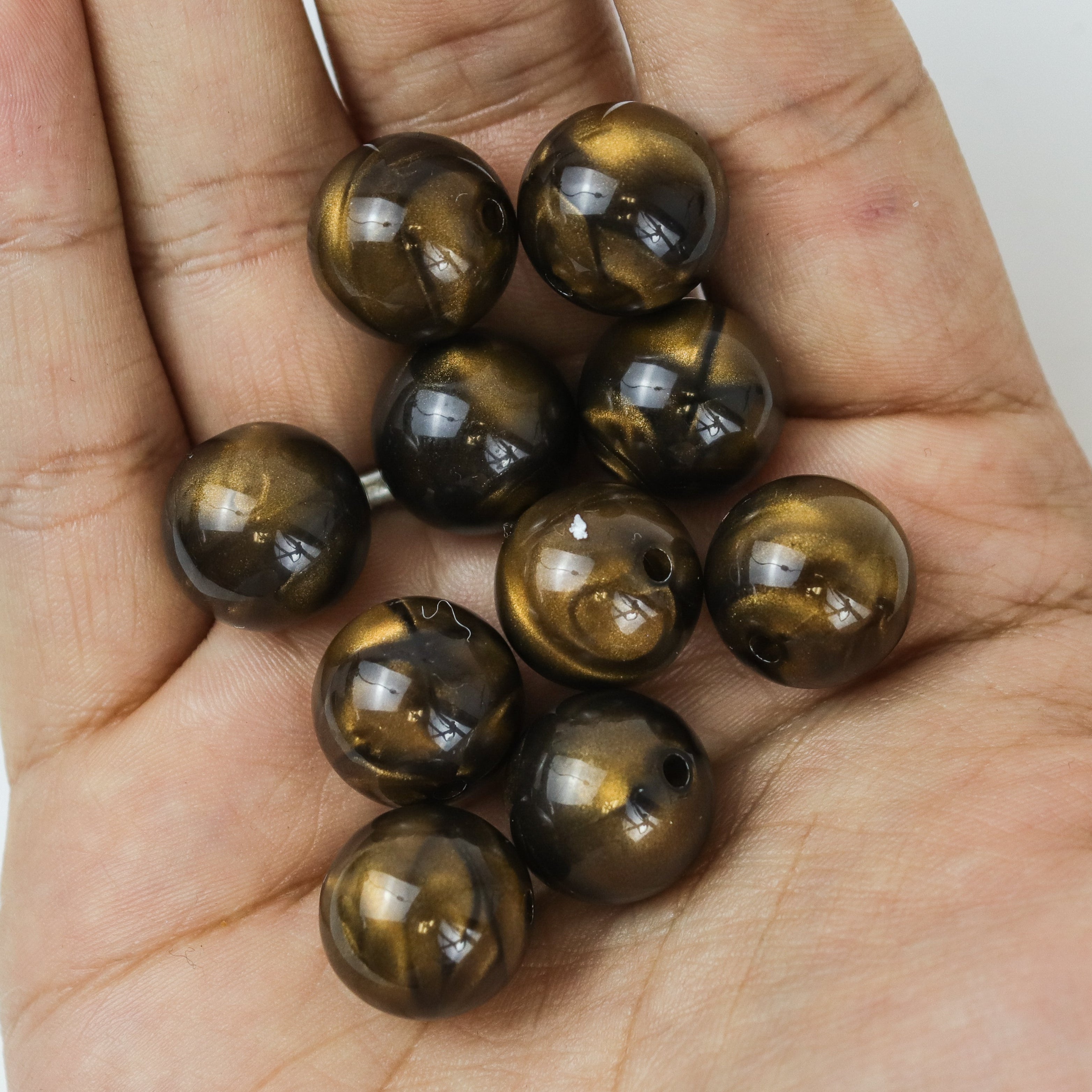 16mm Yellow/Brown Round Acrylic Bead Pack (10 Beads) $3.25