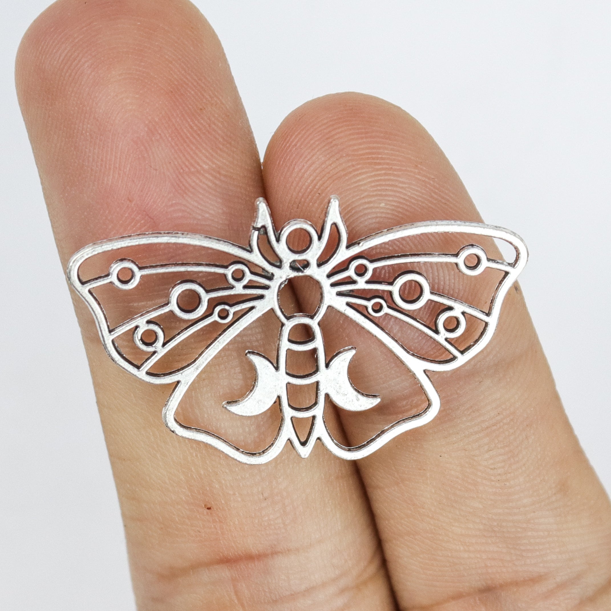 $1.50 Silver Butterfly Alloy Charm Pack (3 Charms)