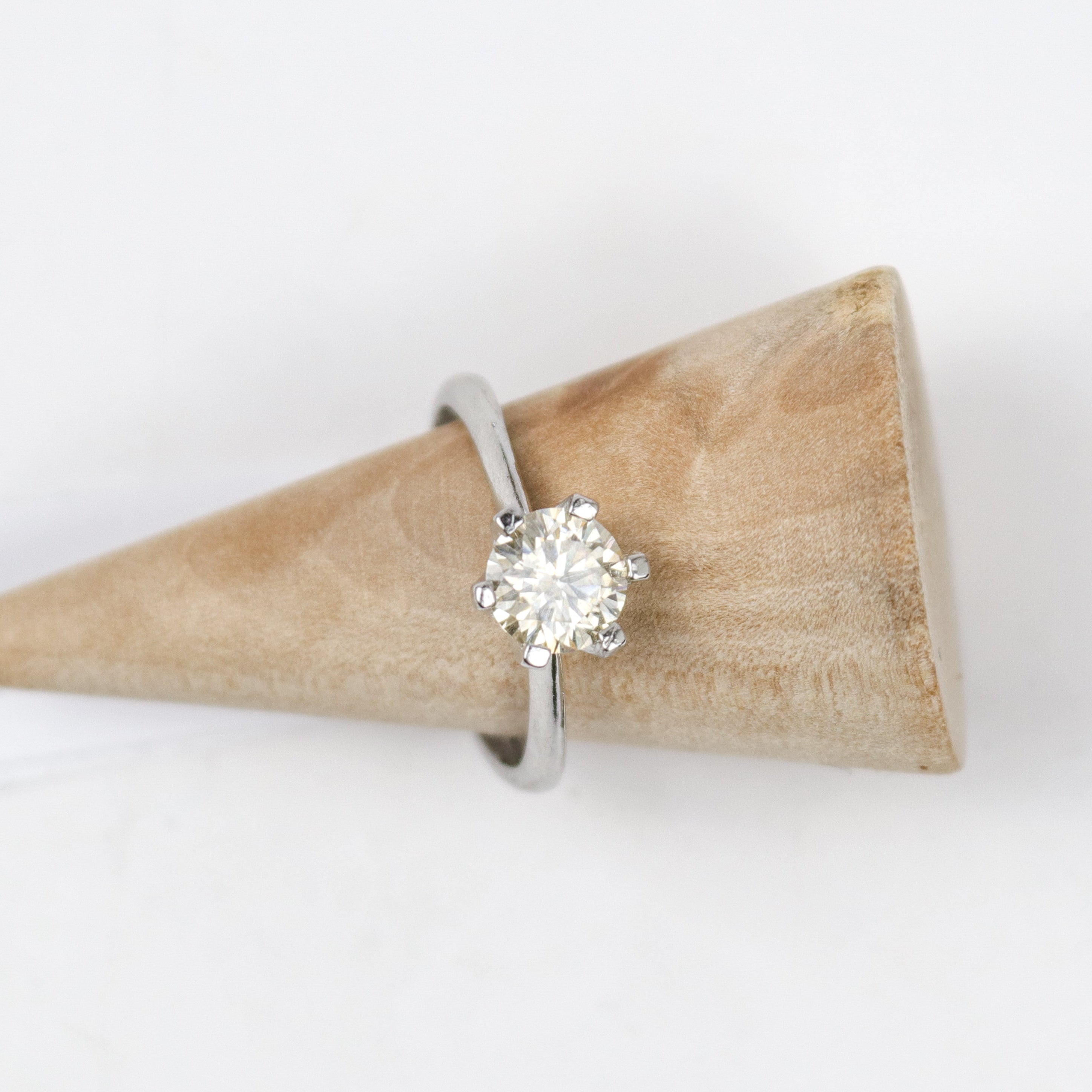 Moissanite Adjustable Ring A6