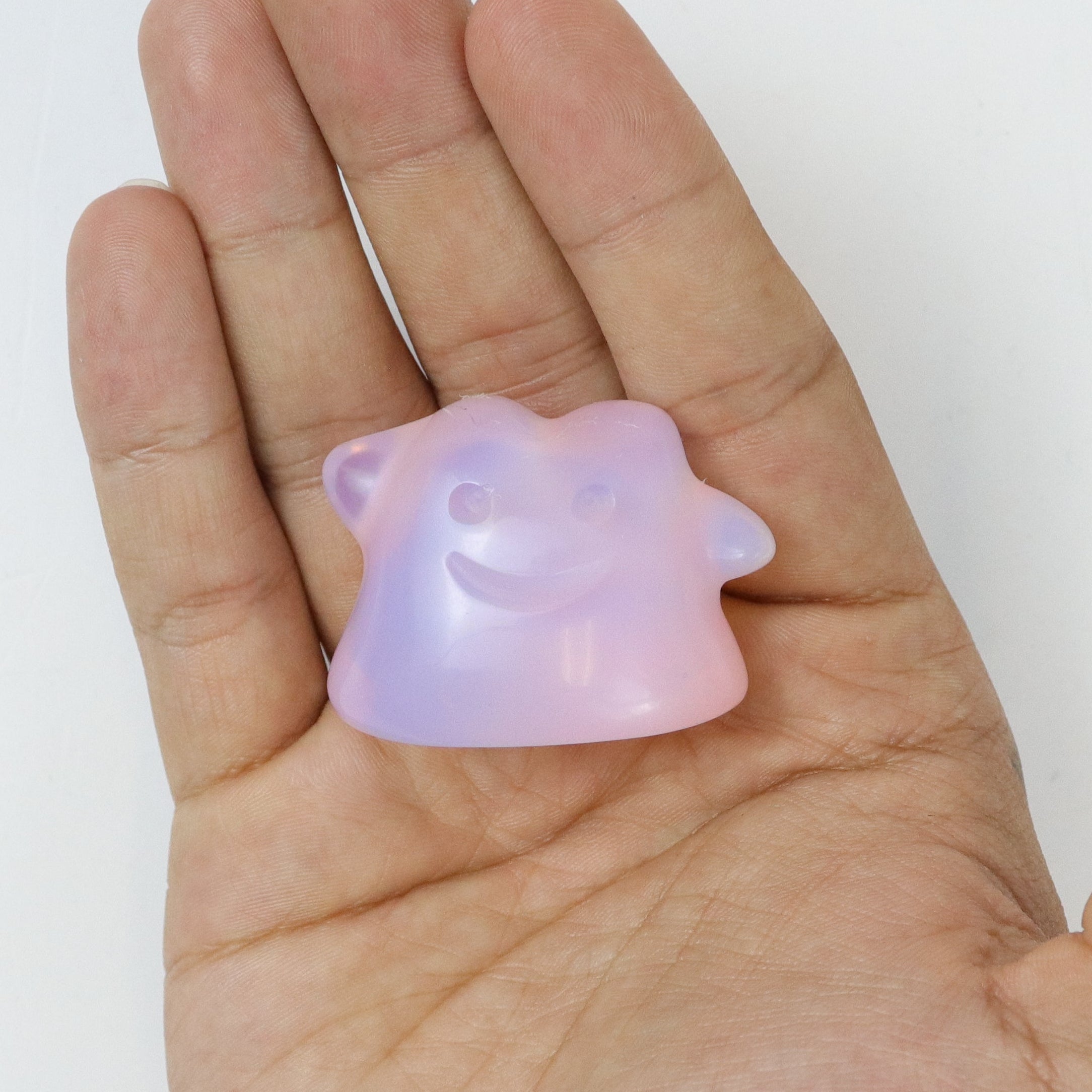 1.5 Inch Opalite Ditto D8