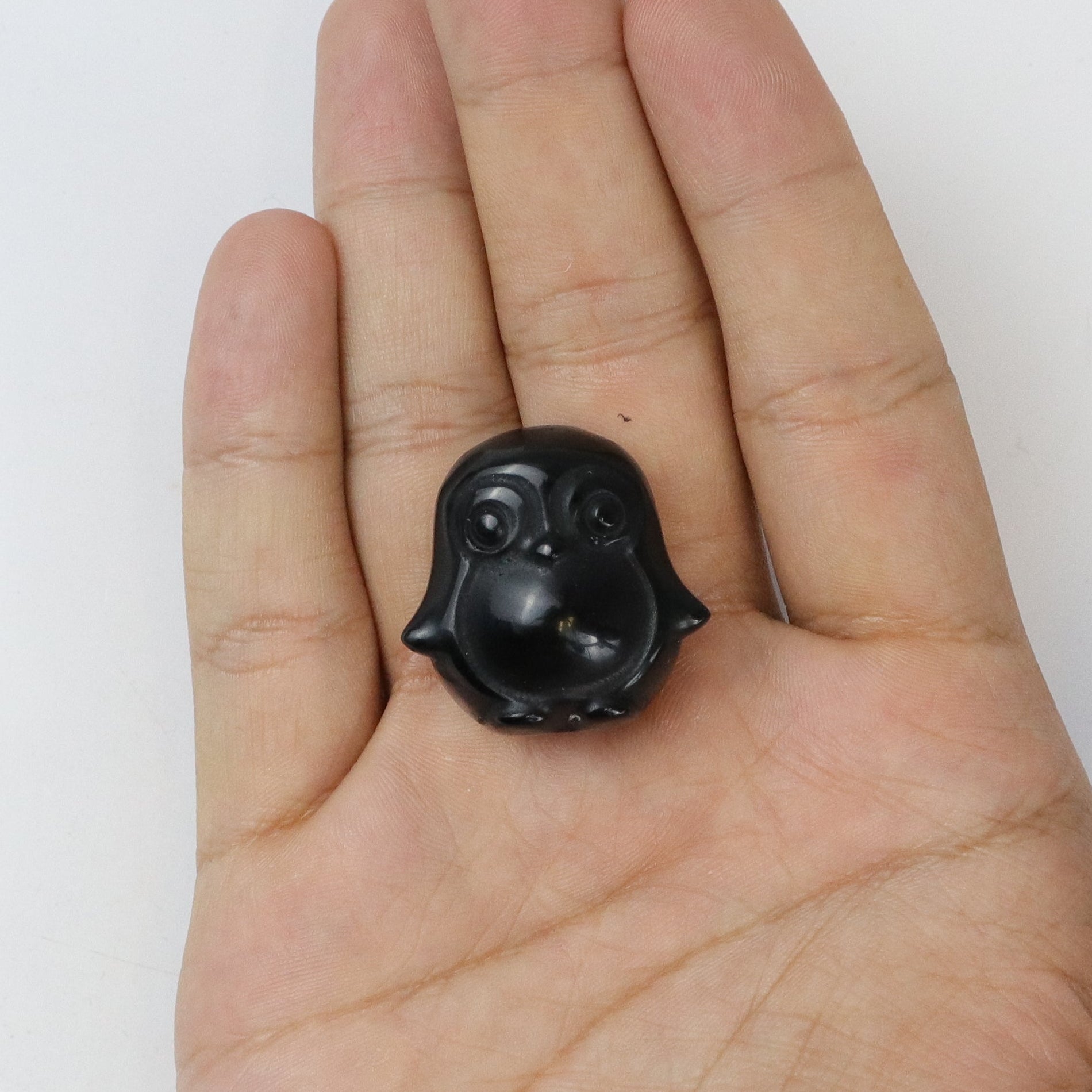 1 Inch Obsidian Mini Penguin Carving B6