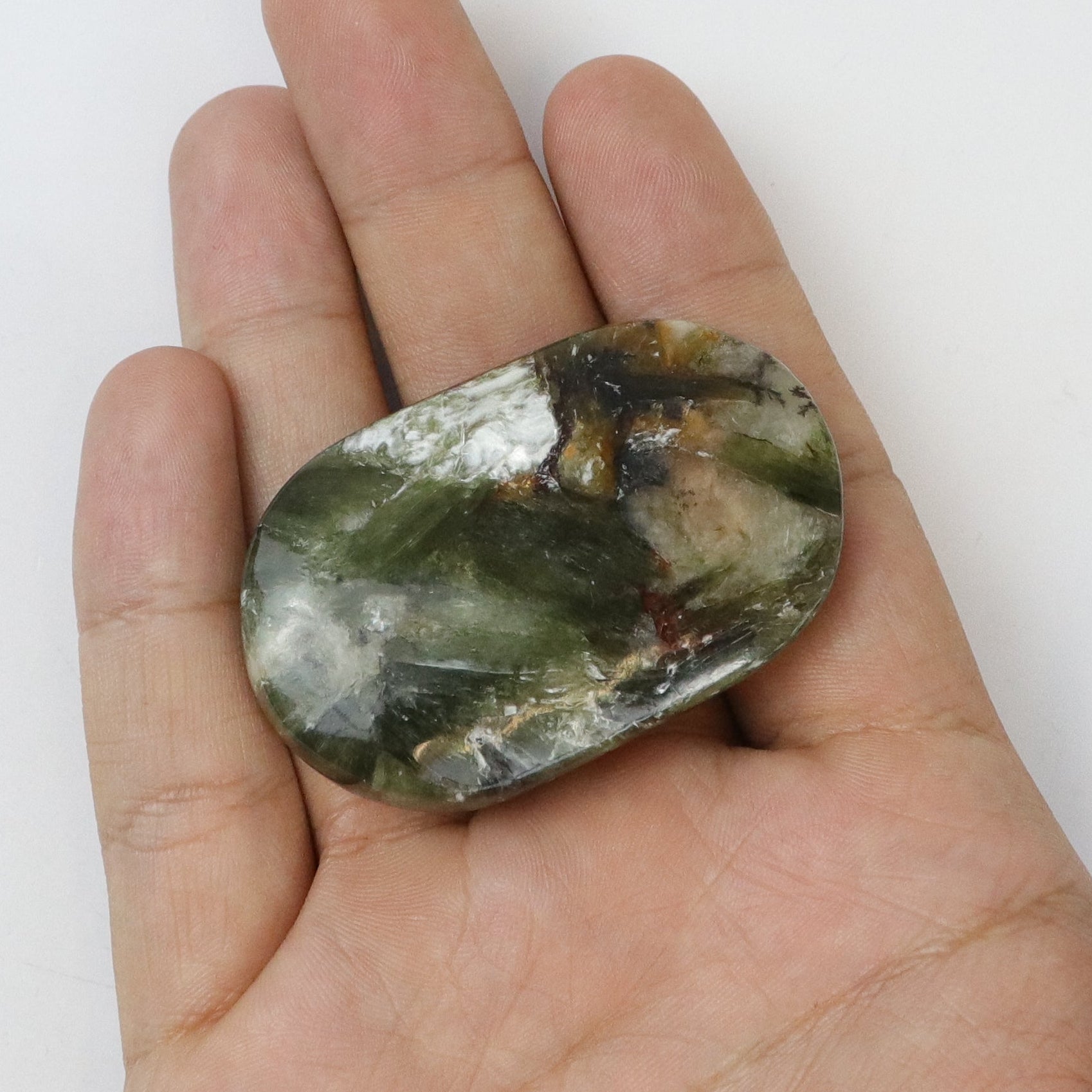 2 Inch Green Mica Palm Stone J8