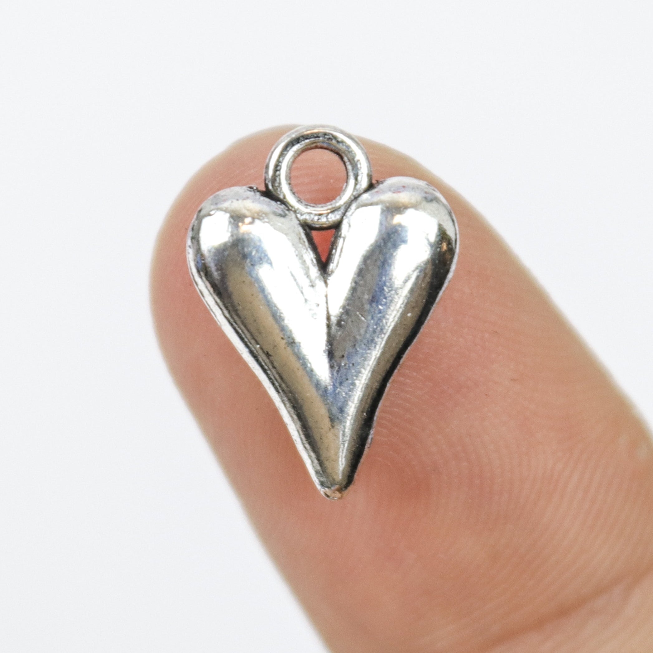 $1.50 Heart Alloy Charm Pack (5 Charms)