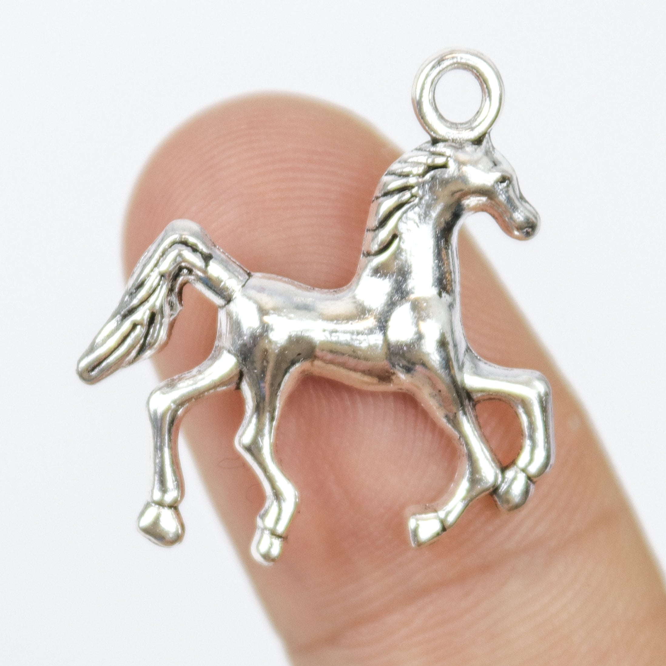 $1.50 Galloping Horse Alloy Charm Pack (5 Charms)