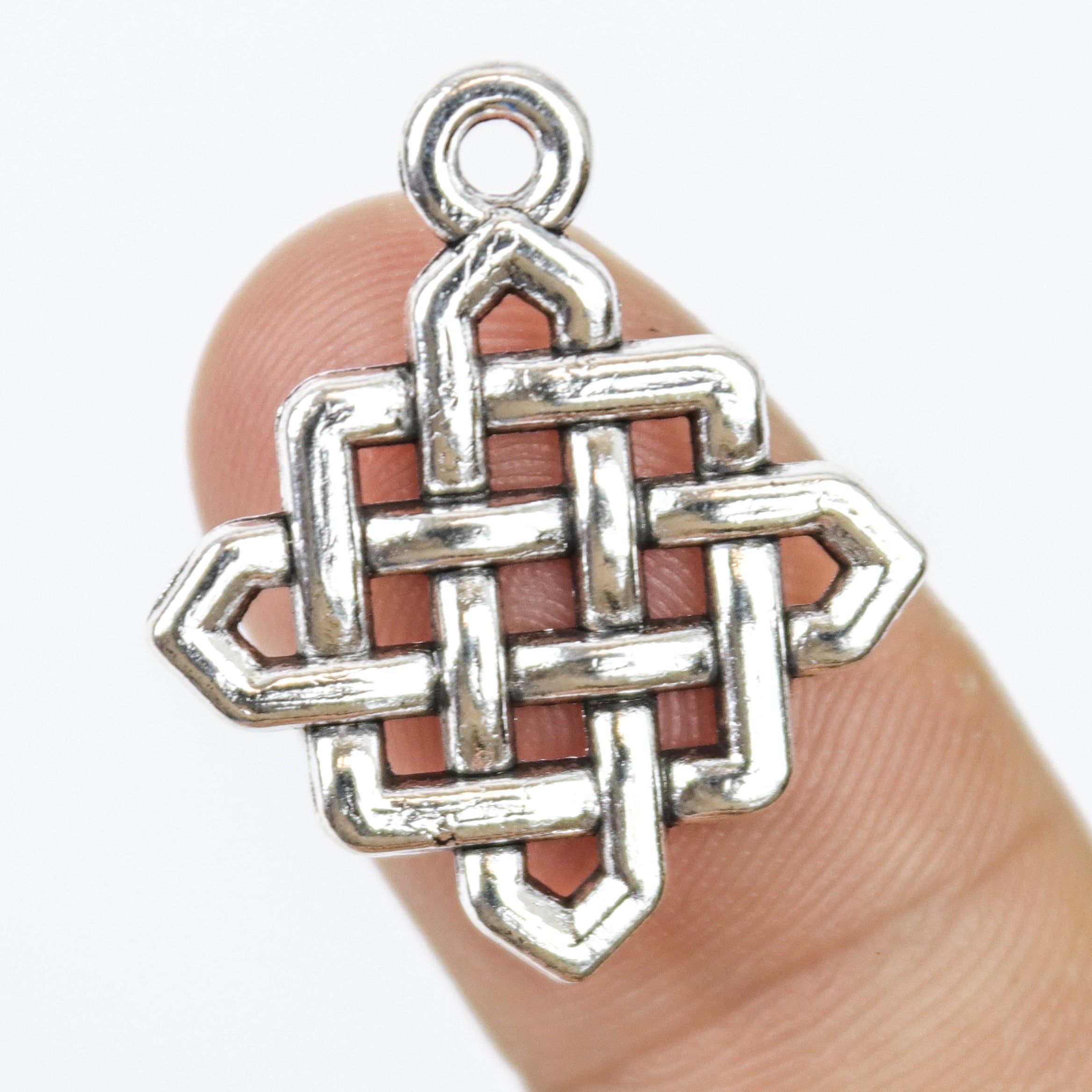 $1.50 Celtic Knot Alloy Charm Pack (5 Charms)