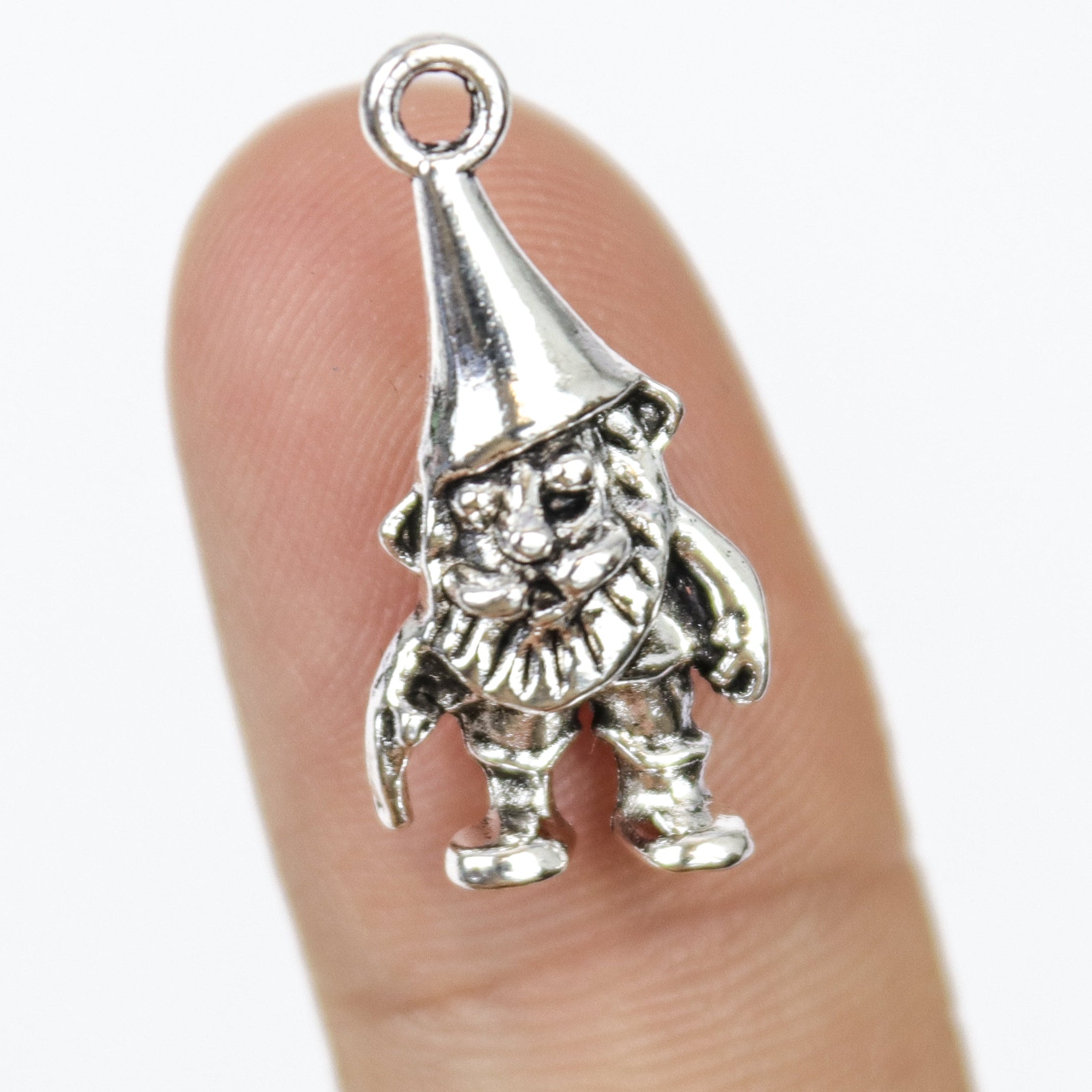 $1.50 Gnome Alloy Charm Pack (5 Charms)