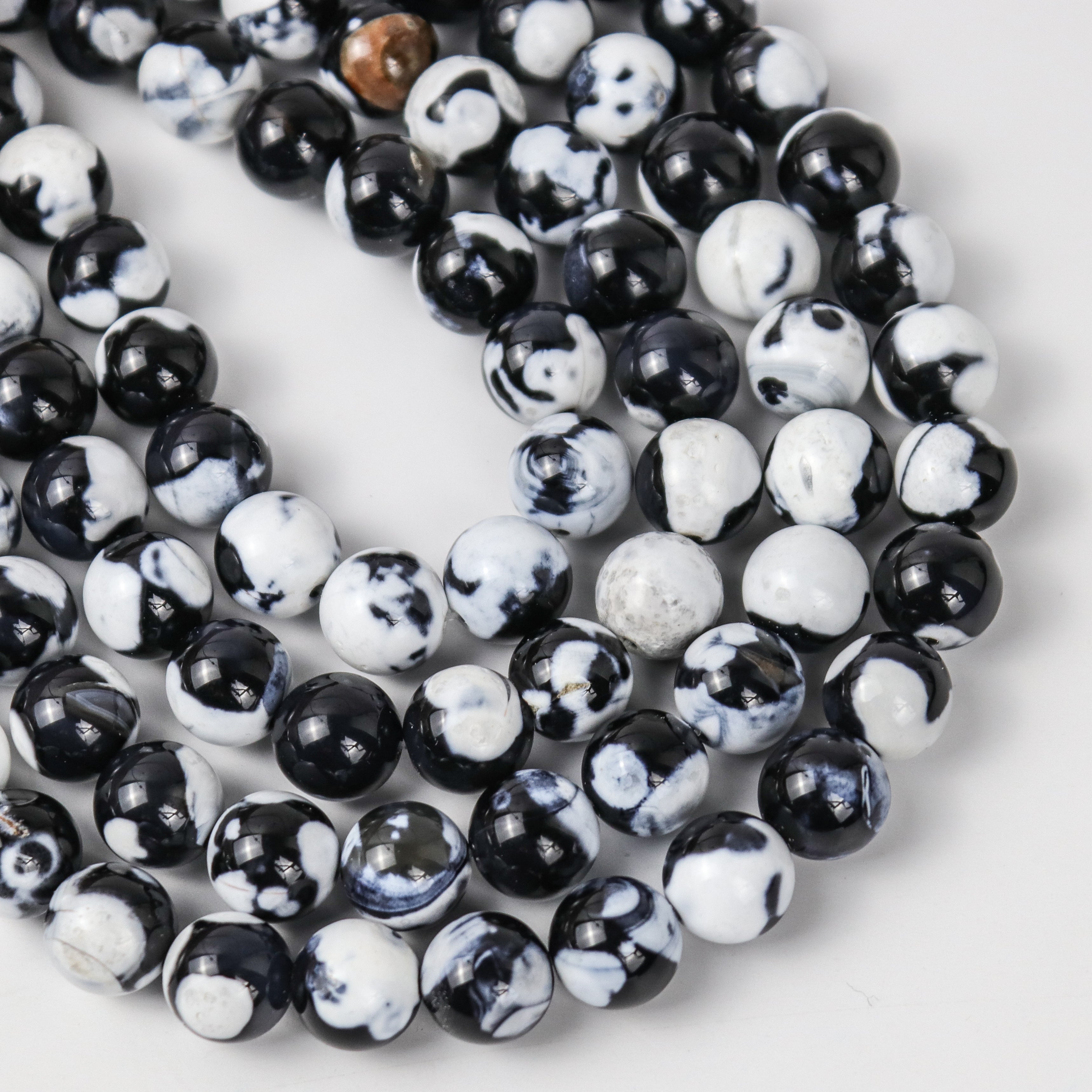 10mm Orca Agate Bead Strand