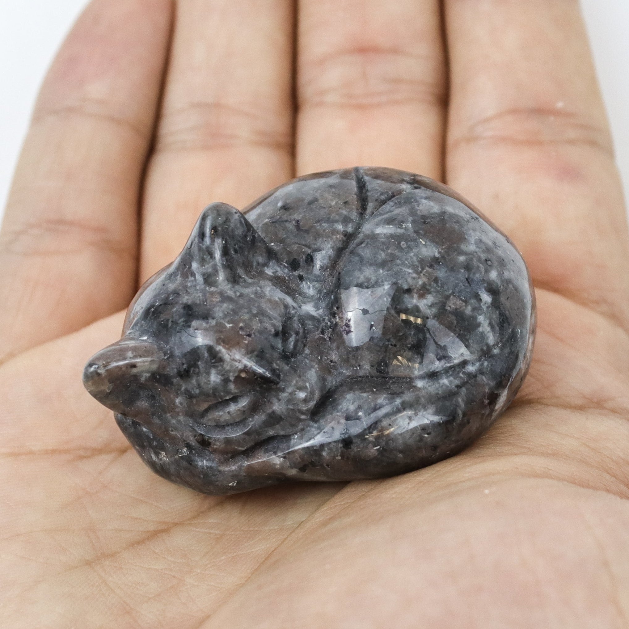 1.5 Inch Yooperlite Sleep Kitty $8