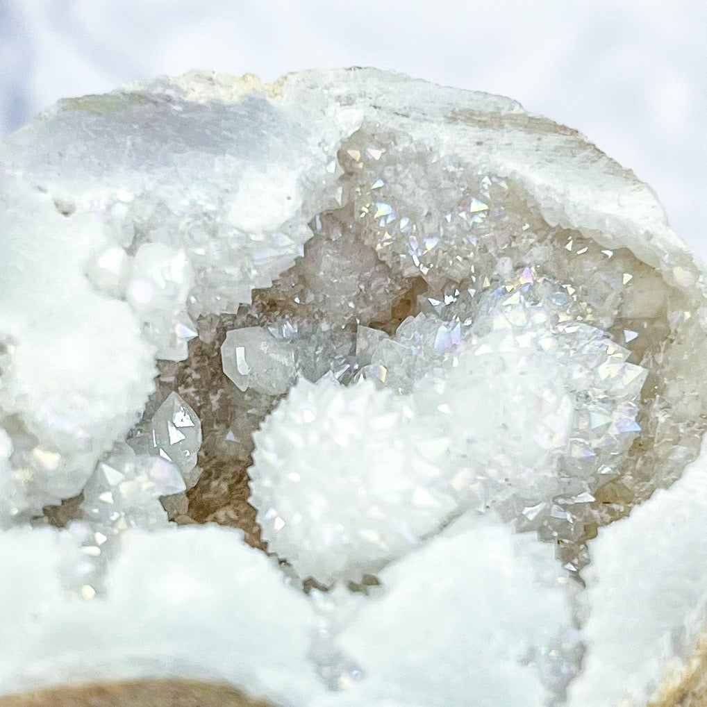 2.25 Inch Druzy Aura Quartz Geode H14