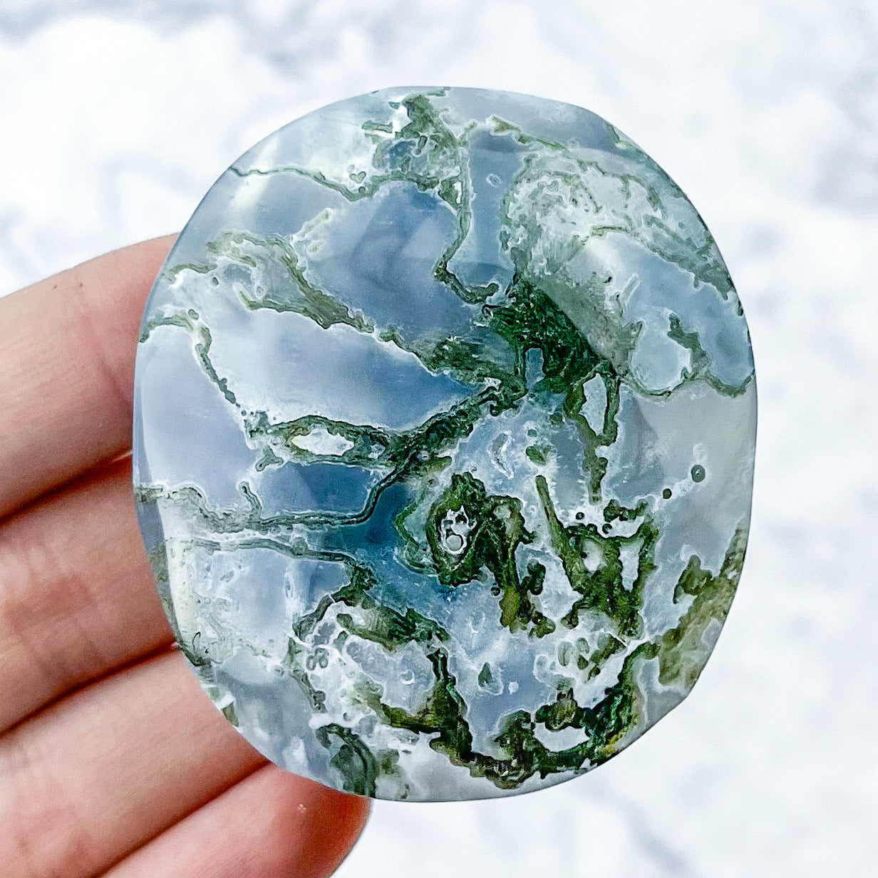 2.25 Inch Moss Agate Palmstone G22