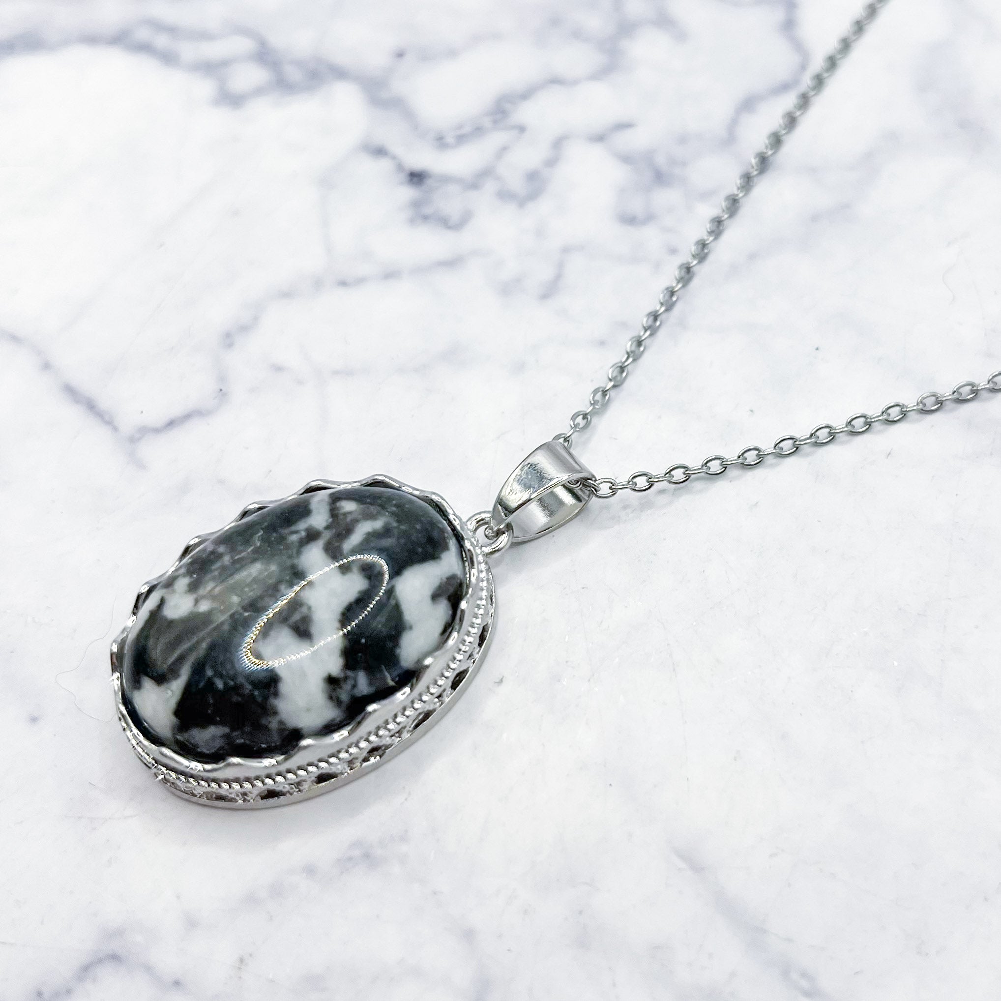 30mm Black and White Zebra Jasper Oval Pendant J6