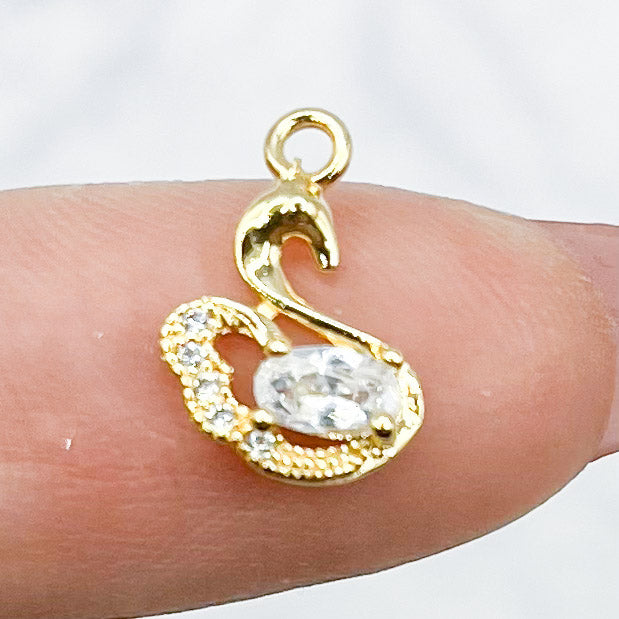 13mm Gold Cubic Zirconia Swan Charm A35