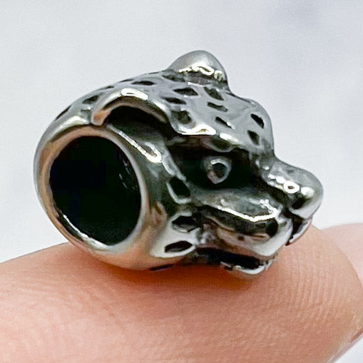9mm x 10mm Silver Leopard Spacer Bead A35