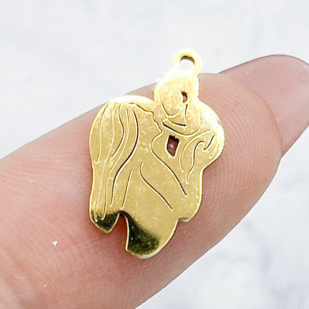 17mm Gold Stainless Steel Mom Lifting Baby Charm M2