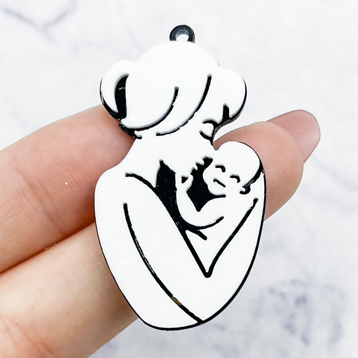 44mm White Acrylic Mom Holding Baby Charm M3