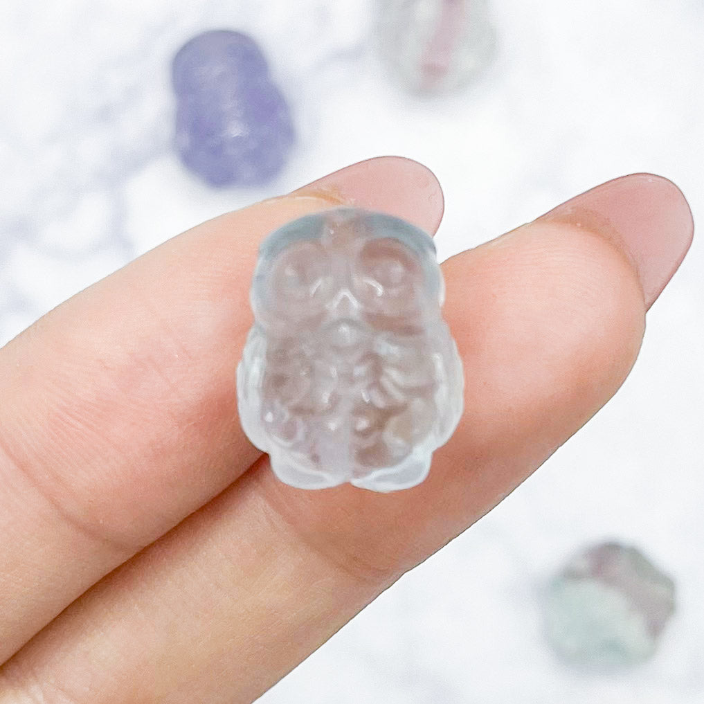 10x13mm Green Fluorite Owl Focal Bead M7
