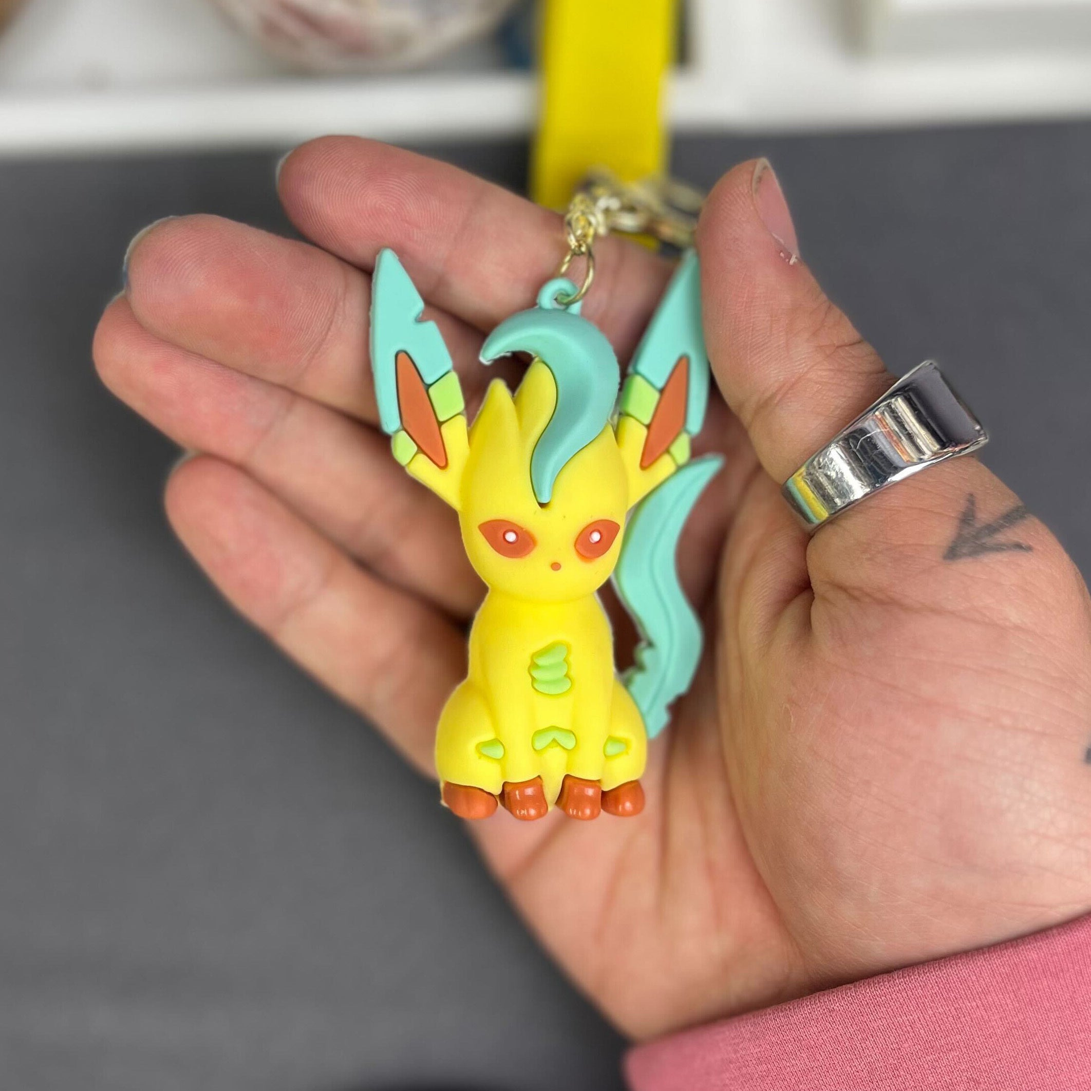 82mm Leafeon Keychain H5