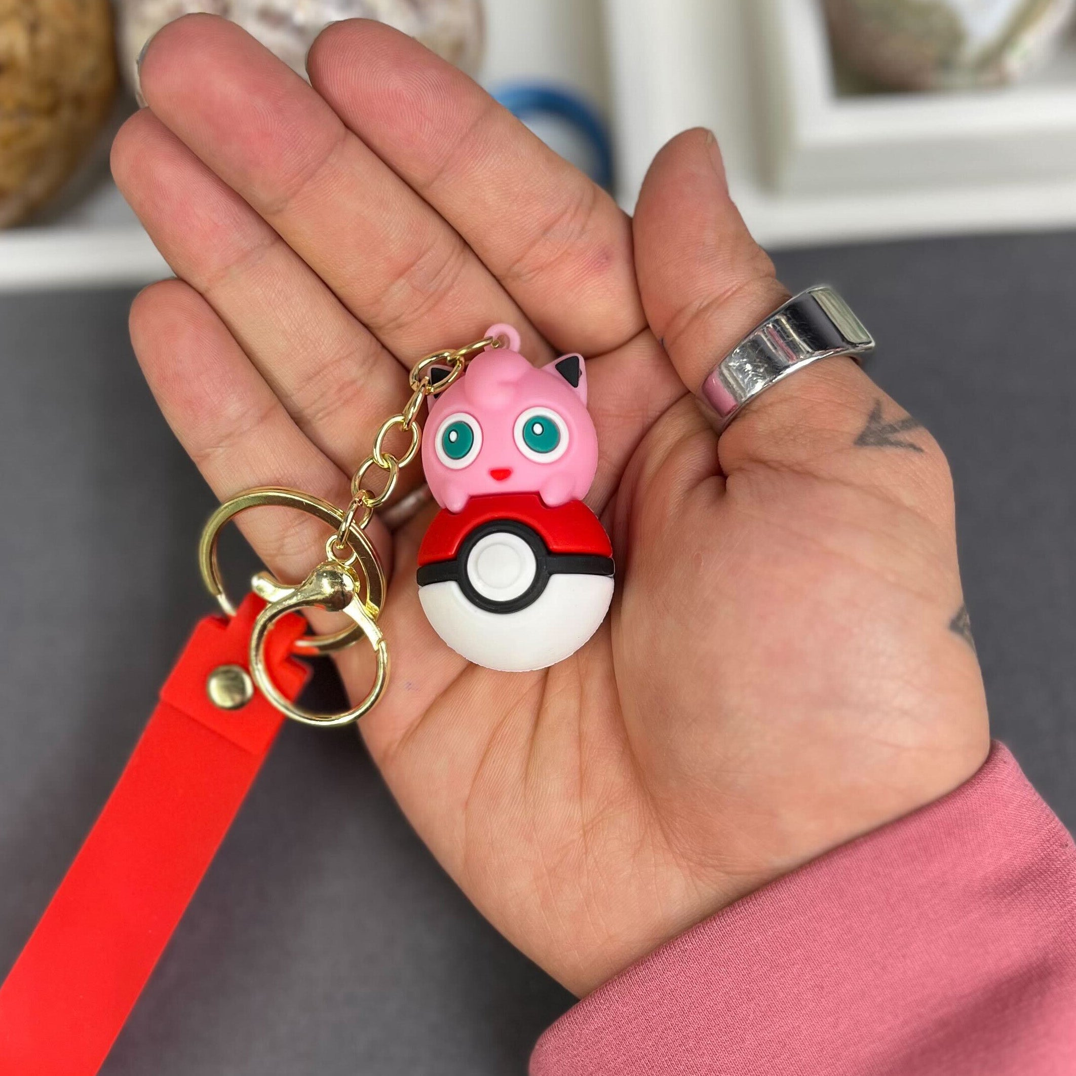 40mm Jigglypuff Ontop of Pokeball Keychain Z5