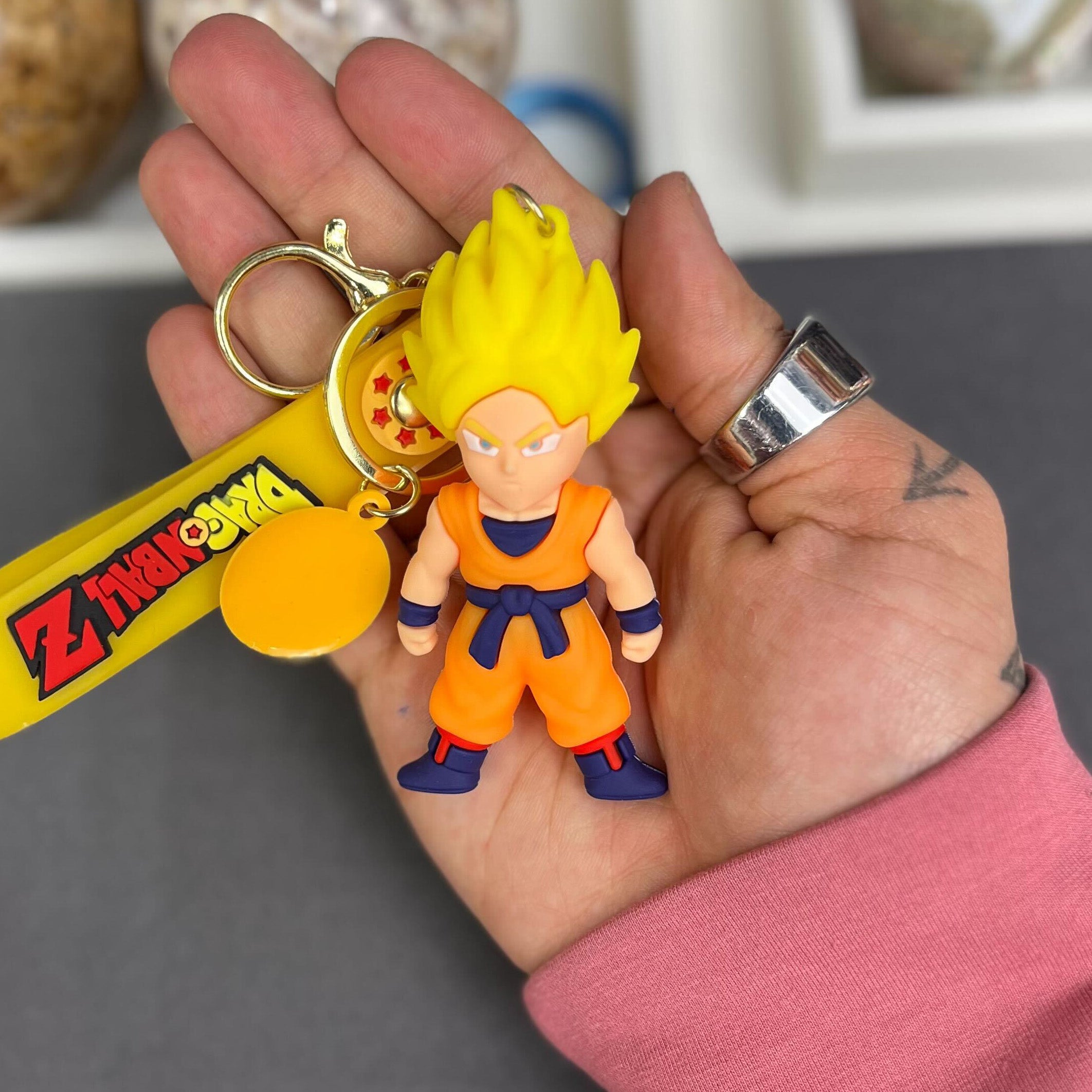 80mm Super Saiyan Son Goku (DBZ) Keychain G5