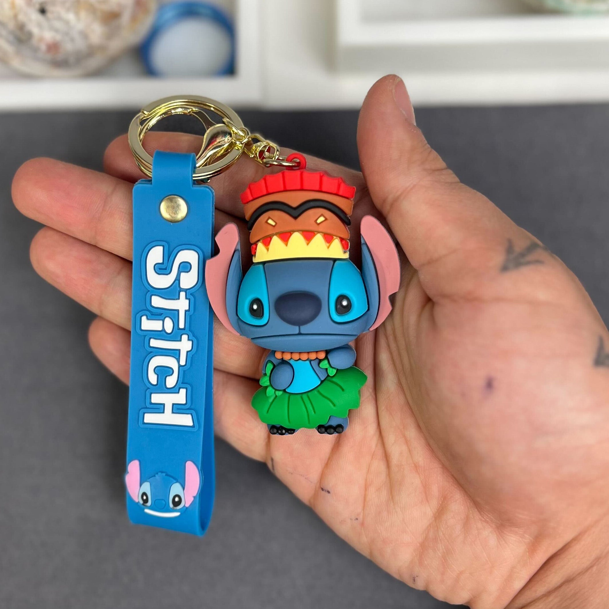 60mm Stitch With Grass Skirt (Lilo And Stitch) L5