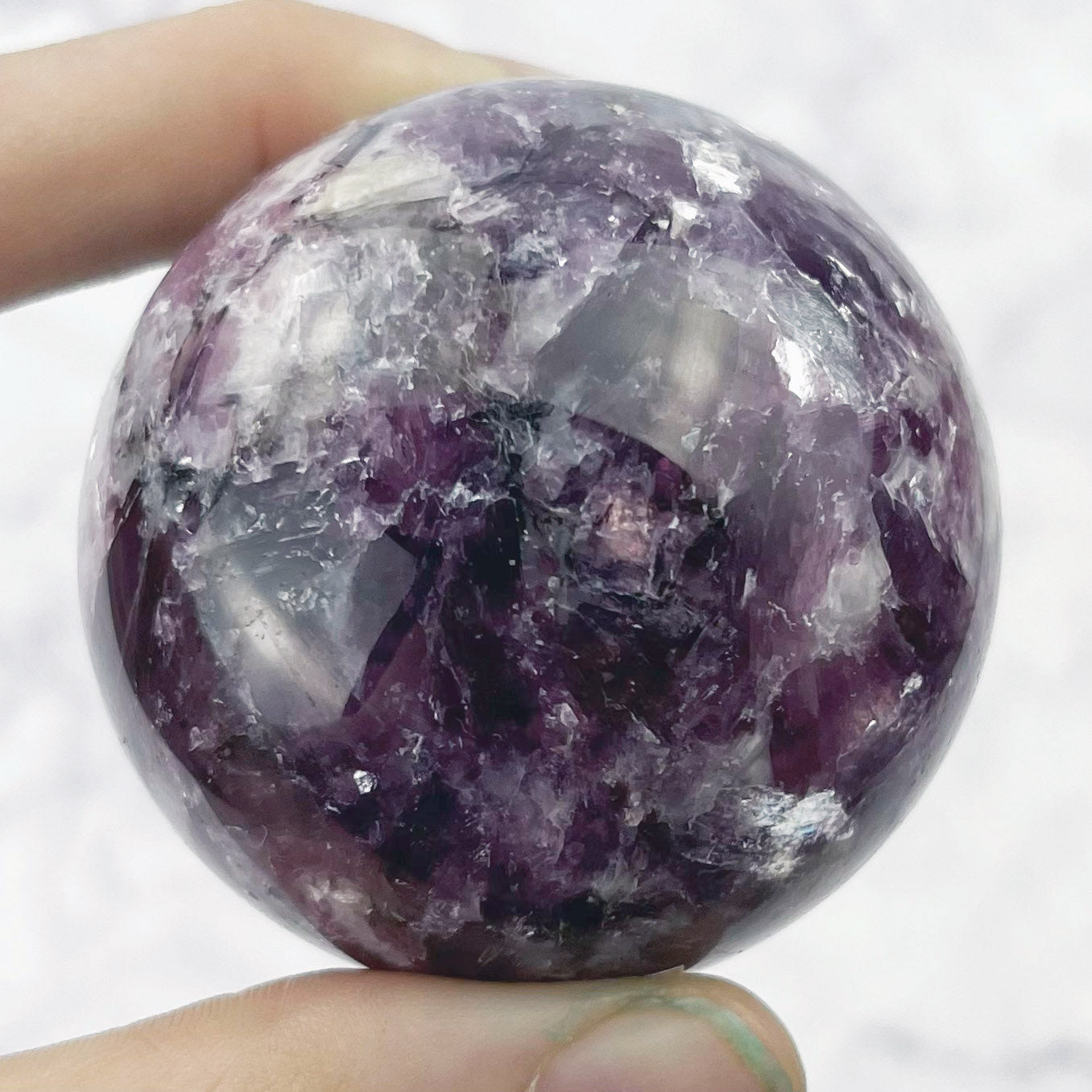 1.75 Inch Purple Mica Sphere Q68