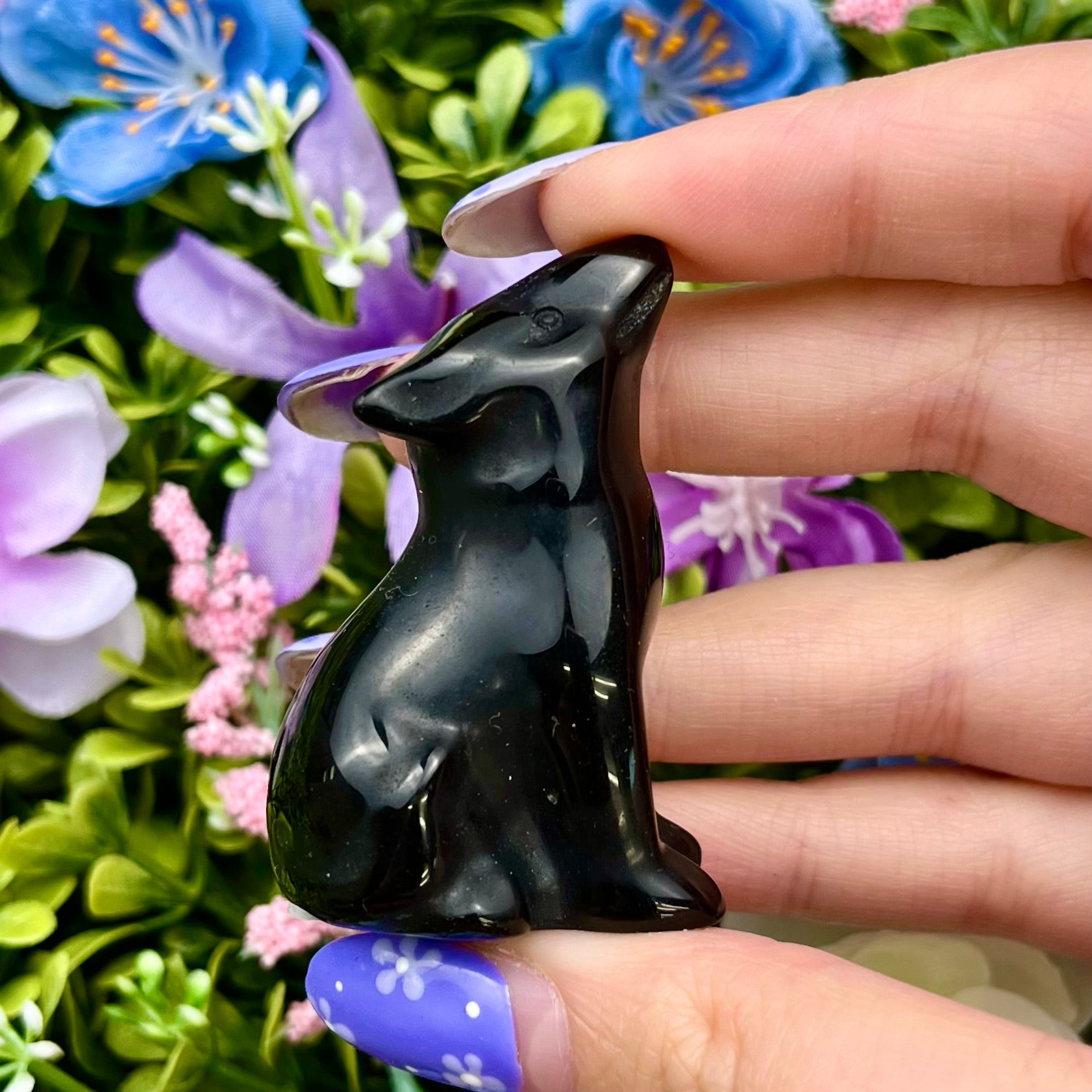 2 Inch Obsidian Wolf Carving D24