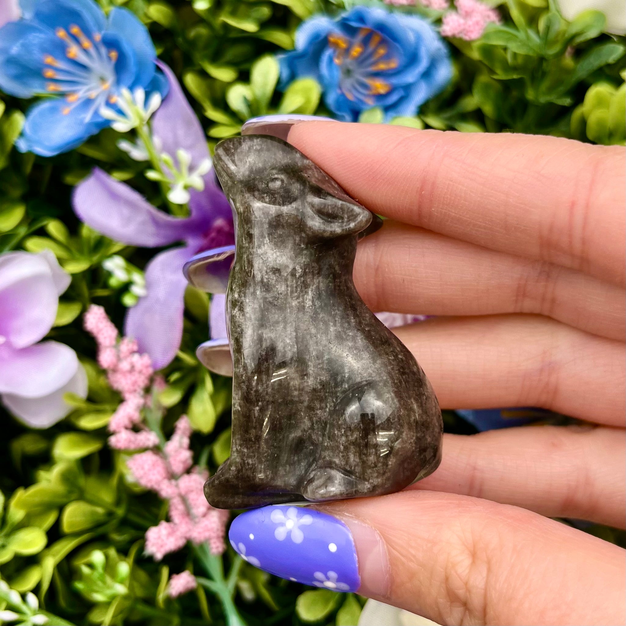 2 Inch Silver Sheen Obsidian Wolf Carving W24