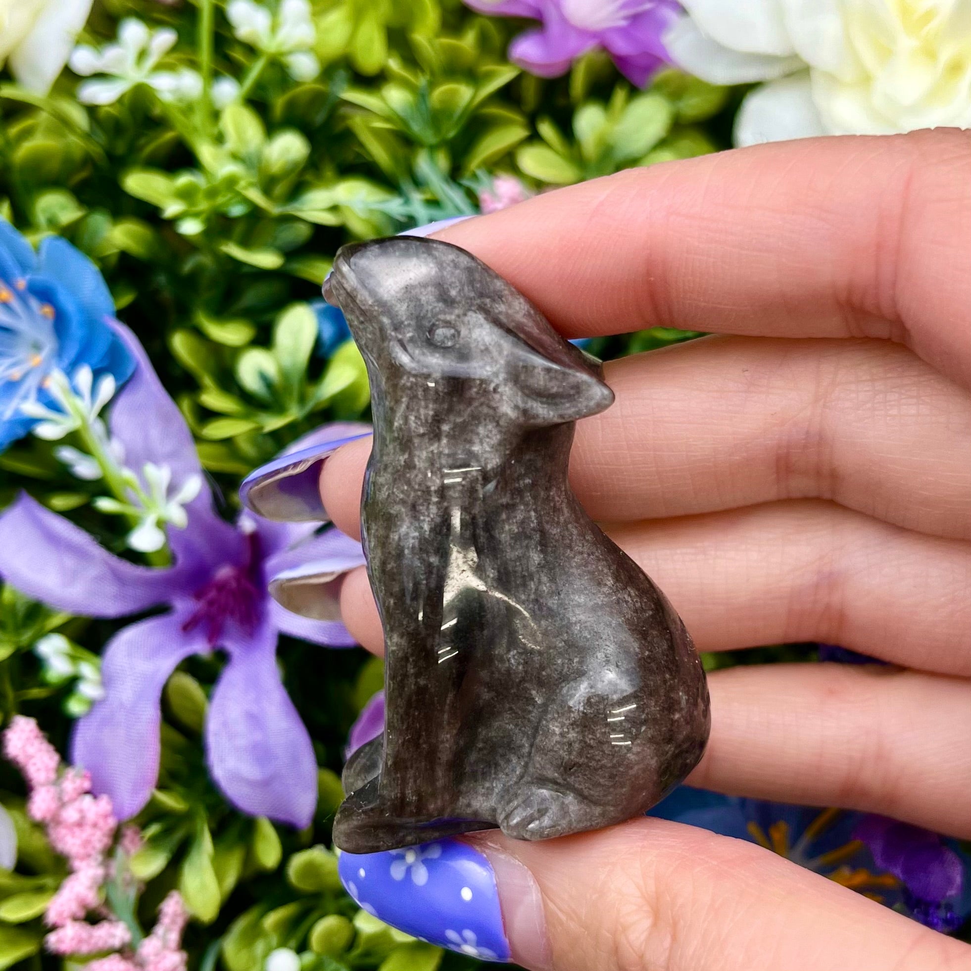 2 Inch Silver Sheen Obsidian Wolf Carving E24