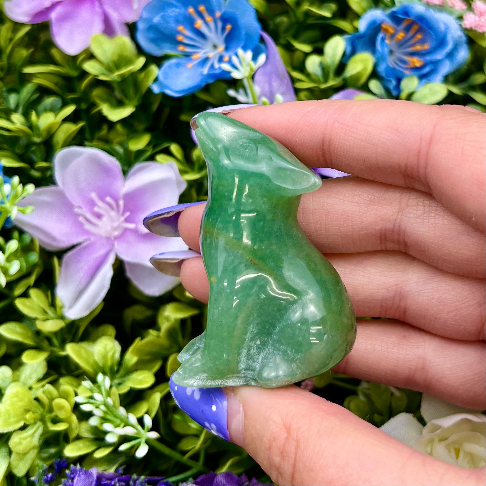 2 Inch Green Aventurine Wolf Carving T24