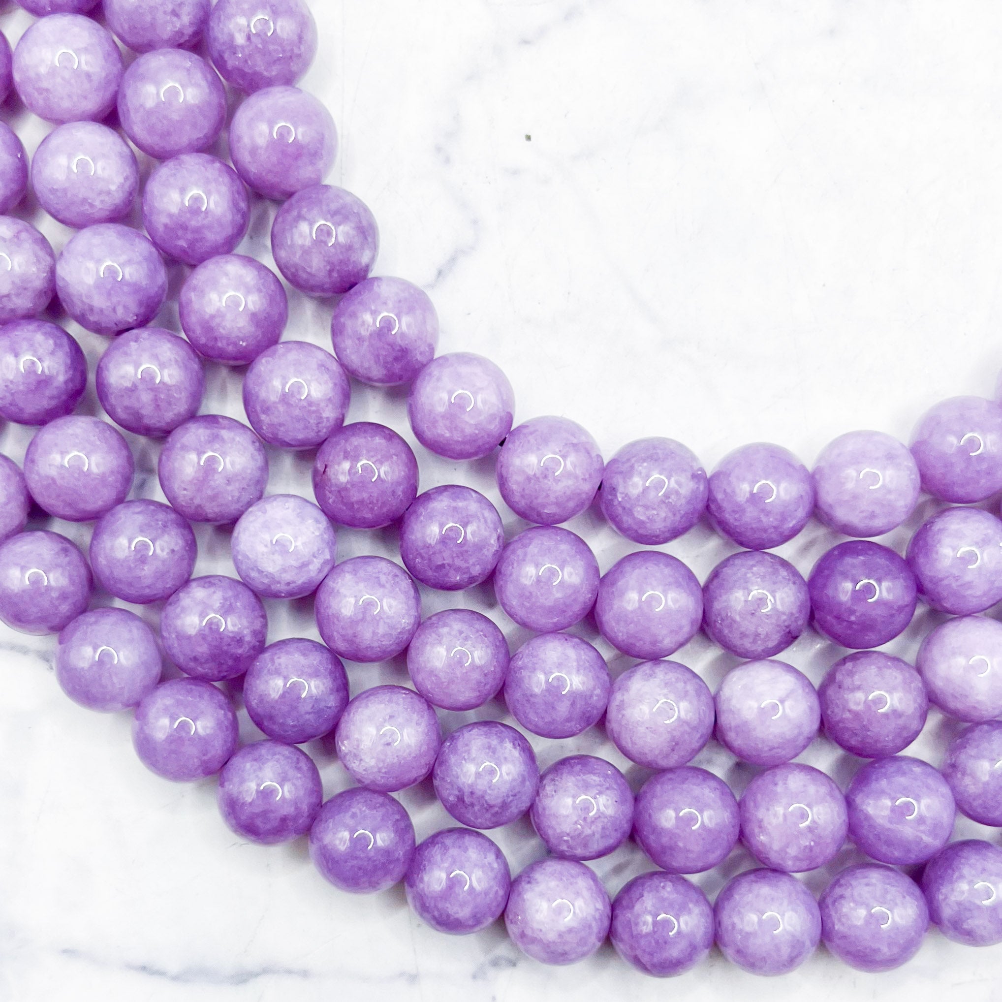 8mm Wisteria Chalcedony Bead Strand D10