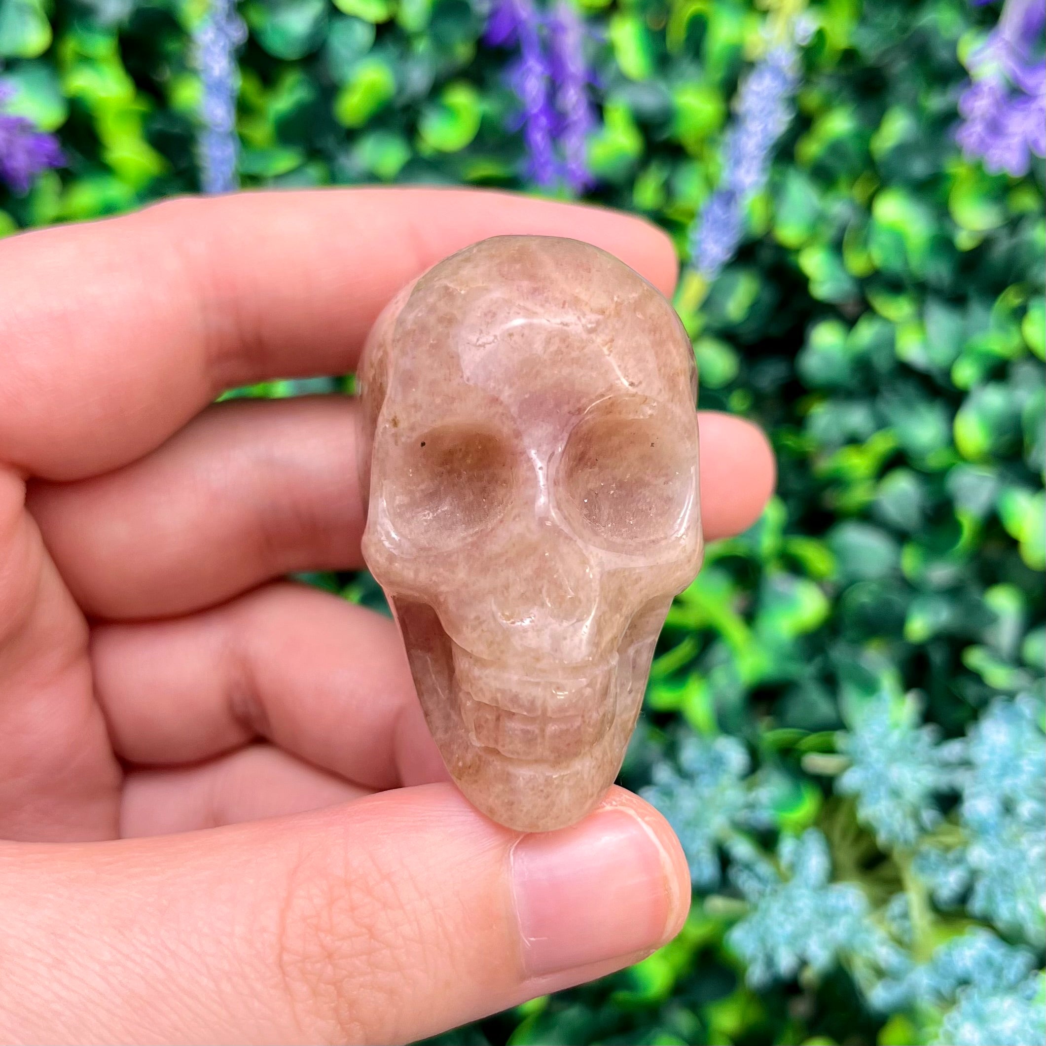 1.75 Inch Strawberry Quartz Skull L28