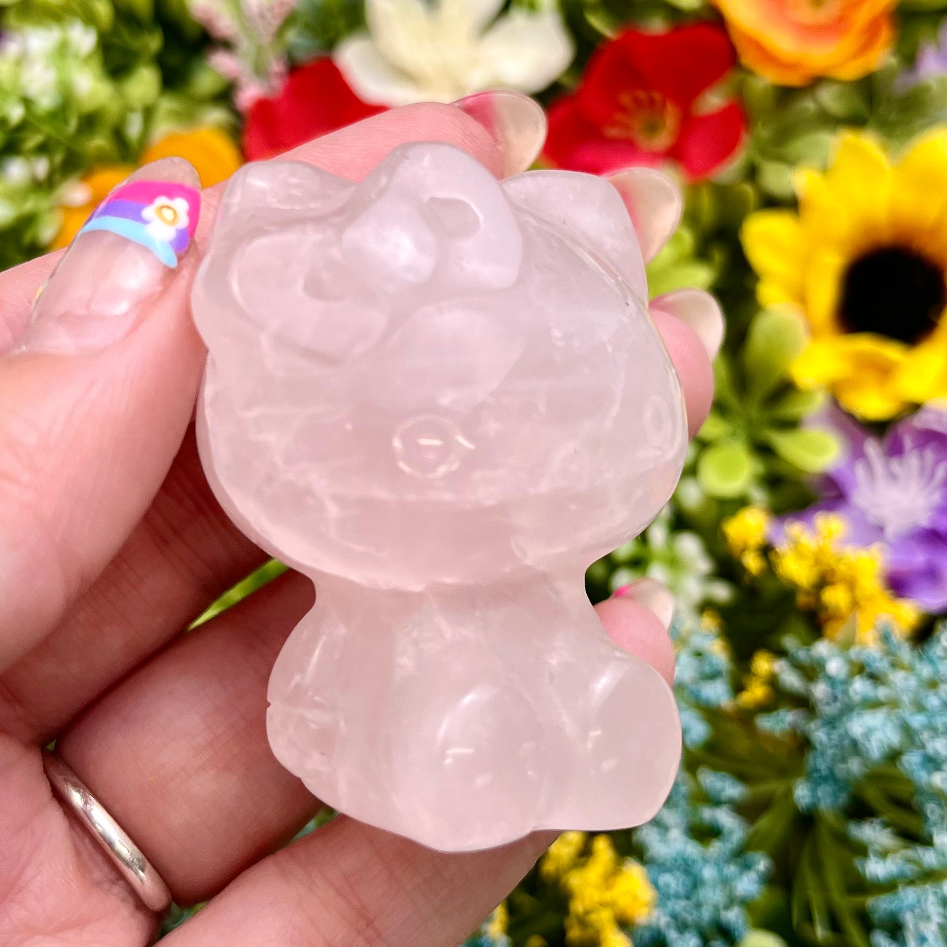 1.75 Inch Rose Quartz Hello Kitty J40