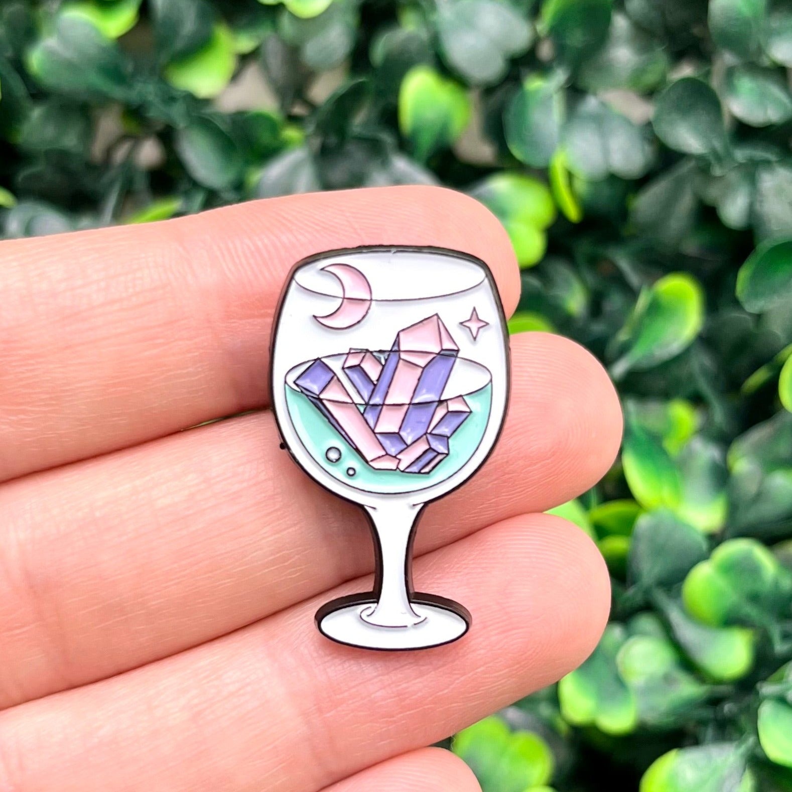 1 Inch Crystal Wine Glass Enamel Pin