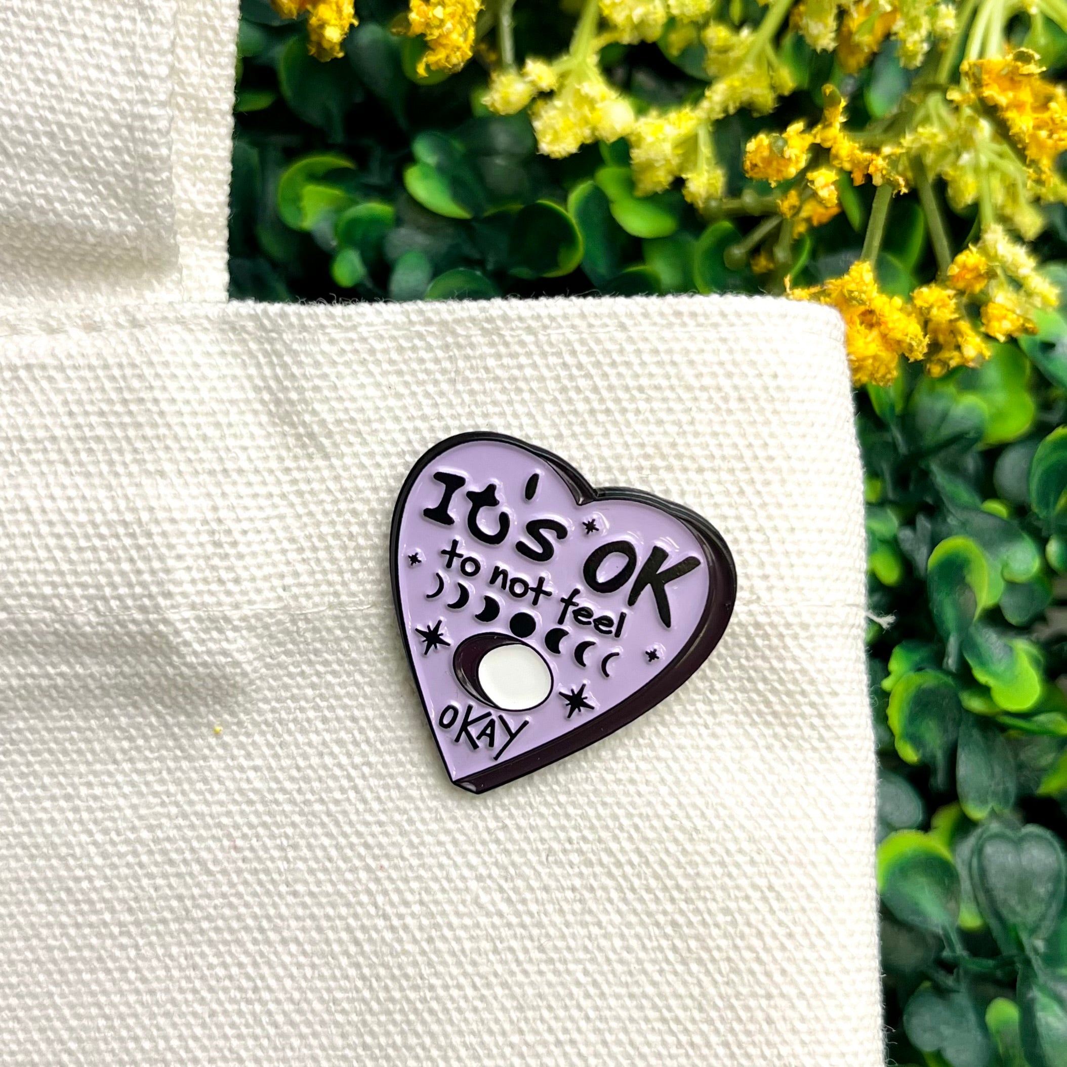 1 Inch Ouji Planchette Enamel Pin