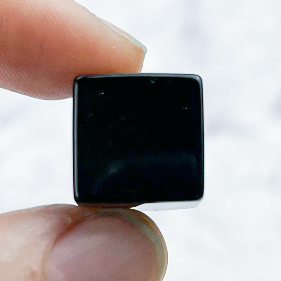 0.5 Inch Obsidian Cube G7