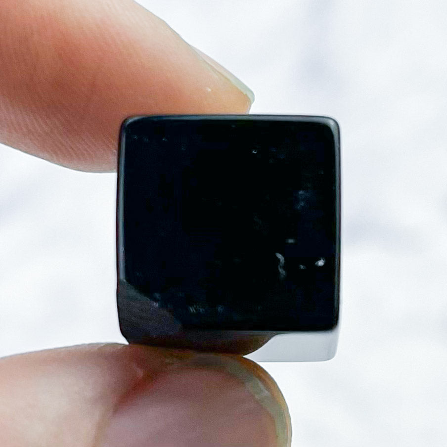 0.5 Inch Obsidian Cube G7