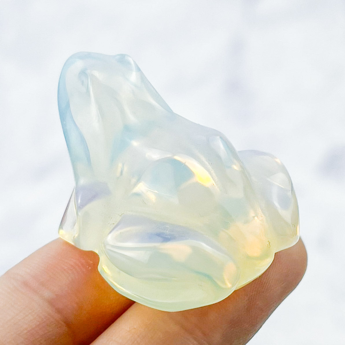 1.5 Inch Opalite Frog Carving M22