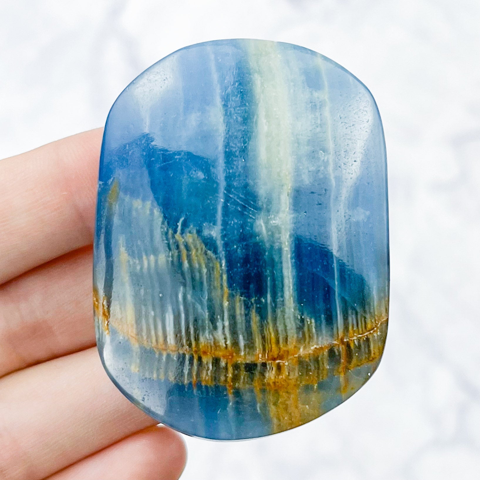 2 Inch Blue Onyx Palmstone A20